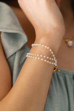 Load image into Gallery viewer, Pearl &amp; Poise Bracelet
