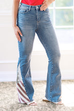 Load image into Gallery viewer, JUDY BLUE Freedom Rings Jeans
