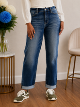 Load image into Gallery viewer, JUDY BLUE Simply Yours Boyfriend Jeans
