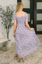 Load image into Gallery viewer, Sugar Talking Tiered Dress in Floral Print
