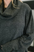 Load image into Gallery viewer, The Wander Lust Set in Black
