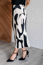 Load image into Gallery viewer, Thoroughly Modern Plisse Midi Skirt
