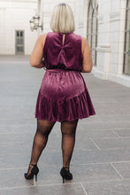 Load image into Gallery viewer, Tied In A Bow Velvet Dress
