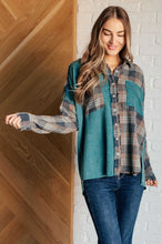 Load image into Gallery viewer, Tied for Time Thermal Plaid Button Up
