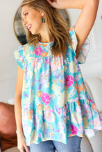Load image into Gallery viewer, Lovely in Baby Blue Floral Flutter Sleeve Keyhole Back Top
