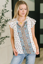 Load image into Gallery viewer, Willow Breeze Short Sleeve Blouse
