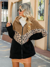 Load image into Gallery viewer, Leopard Color Block Hooded Teddy Jacket
