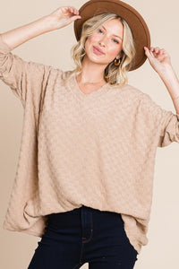 Checkered Long Sleeve V-Neck T-Shirt in Tan