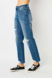 Queen of Hearts Distressed Slim Jeans by Judy Blue