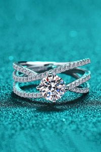 She Is Stunning 1 Carat Moissanite Crisscross Ring