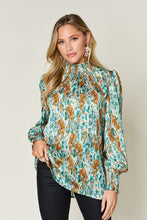 Load image into Gallery viewer, Printed Smocked Long Sleeve Blouse
