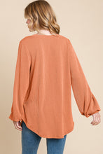 Load image into Gallery viewer, Long Sleeve Curved Hem Ribbed T-Shirt in Pumpkin
