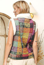 Load image into Gallery viewer, Snap Down Plaid Fleece Vest Coat with Pockets
