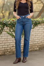 Load image into Gallery viewer, Judy Blue High Waist Tummy Control Straight Jeans
