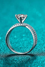 Load image into Gallery viewer, She Is Stunning 1 Carat Moissanite Crisscross Ring
