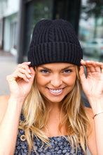 Load image into Gallery viewer, Cable Knit Beanie in Black
