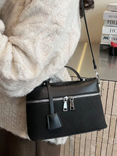 Load image into Gallery viewer, bec0fc05-9de3-4810-9b21-1563684e4d71-Max-Origin
