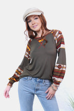 Load image into Gallery viewer, Geometric Round Neck Long Sleeve Top
