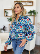 Load image into Gallery viewer, Printed Balloon Sleeve Blouse
