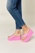 Load image into Gallery viewer, Open Toe Platform Wedge Sandals
