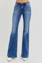 Load image into Gallery viewer, RISEN Low Rise Flare Jeans with Pockets
