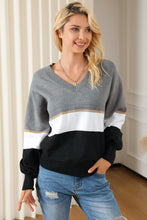 Load image into Gallery viewer, Color Block V Neck Long Sleeve Sweater
