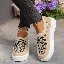 Load image into Gallery viewer, Leopard Round Toe Platform Sneakers
