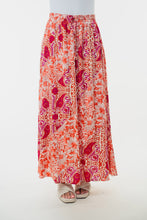 Load image into Gallery viewer, High Waisted Floral Woven Skirt
