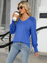 Load image into Gallery viewer, V-Neck Lantern Sleeve Top (multiple color options)
