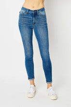 Load image into Gallery viewer, Judy Blue Cuffed Hem Skinny Jeans
