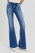 Load image into Gallery viewer, RISEN Low Rise Flare Jeans with Pockets
