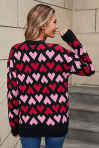 Contrast Heart Round Neck Sweater (2 color options)