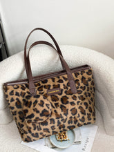 Load image into Gallery viewer, Leopard Faux Fur Tote Bag with Coin Purse (2 color options)
