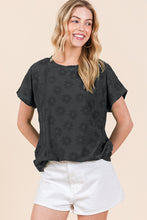 Load image into Gallery viewer, Textured Floral Pattern Short Sleeve T-Shirt in Black
