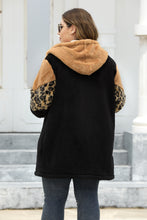 Load image into Gallery viewer, Leopard Zip Up Hooded Outerwear
