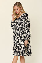 Load image into Gallery viewer, Printed Ruffle Hem Dress with Pocket
