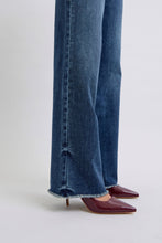 Load image into Gallery viewer, Judy Blue Raw Hem Mid Rise Jeans
