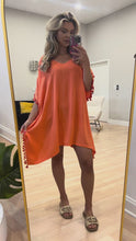 Load and play video in Gallery viewer, Citrus Glow Pullover
