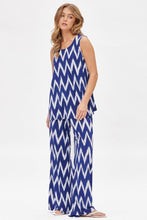 Load image into Gallery viewer, Dear Scarlett Sunkissed Set in Navy
