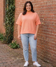 Load image into Gallery viewer, Sense of Clarity Boxy Top in Coral
