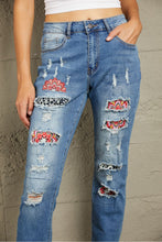 Load image into Gallery viewer, Alice Leopard Patch Ankle-Length Jeans

