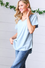 Load image into Gallery viewer, Places to Go Wool Dobby Rolled Sleeve V Neck Top in Ash Blue
