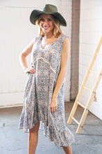 Load image into Gallery viewer, Treasure Hunting Crochet-Lace Dress
