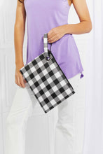 Load image into Gallery viewer, Make It Your Own Printed Wristlet (leopard or plaid)
