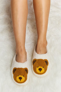 Teddy Bear Print Plush Slide Slippers (multiple color options)