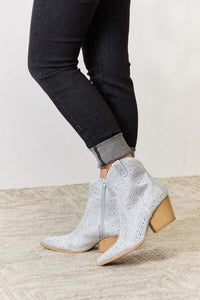 Star of the Show Rhinestone Ankle Cowboy Boots in Silver