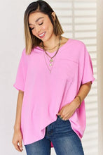 Load image into Gallery viewer, All Smiles Texture Short Sleeve T-Shirt in Candy Pink
