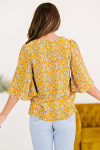 Having an Incredible Flare Day Printed Button Floral Blouse (2 print options)