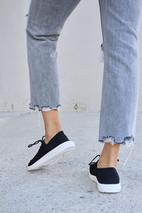 Ember Flat Round Toe Lace-Up Sneakers