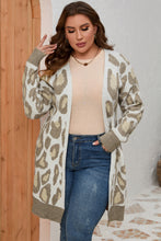 Load image into Gallery viewer, Cozy Catwalk Printed Long Sleeve Cardigan
